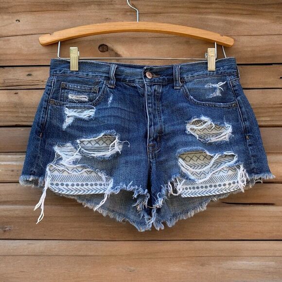 American Eagle Outfitters Pants - American Eagle Vintage Hi Rise Festival Denim Jean Shorts Distressed Sz 8 - 31”